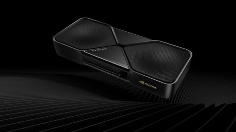 بطاقة إنفيديا RTX PRO 6000 الرسمية، في خبر ذوبان موصل 16-pin