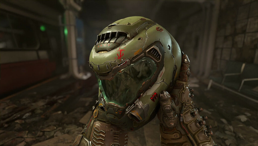 خوذة دووم سلاير في لقطة قريبة من DOOM Eternal